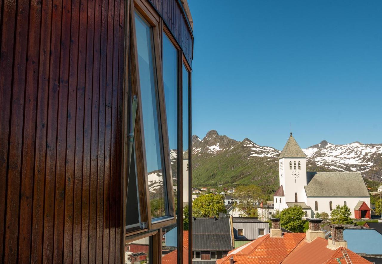 Nordis Apartments - Torget 21 Svolvaer Luaran gambar
