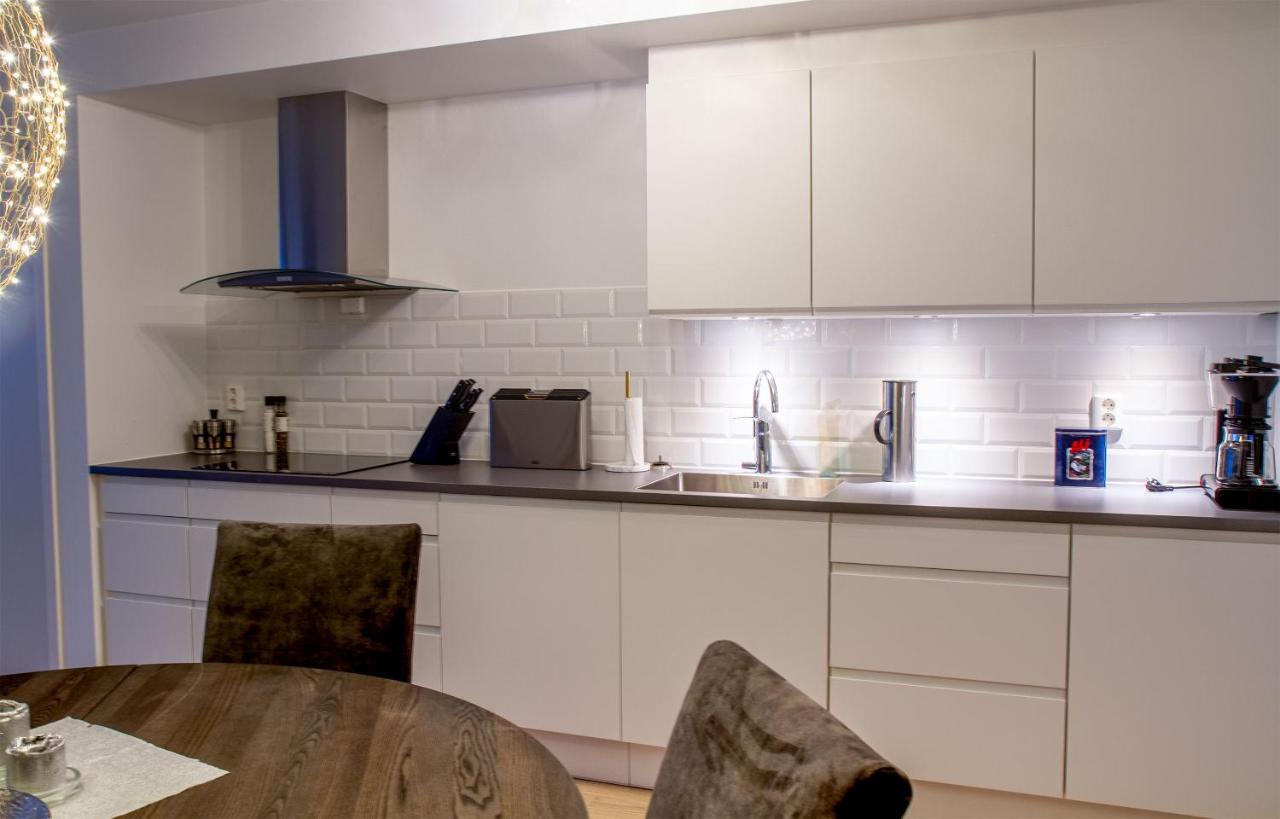 Nordis Apartments - Torget 21 Svolvaer Luaran gambar